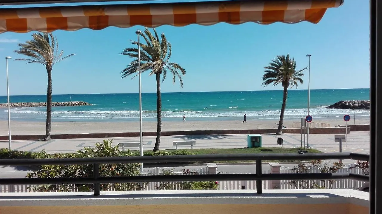 Apartamento Primera Linea de Mar, Cunit