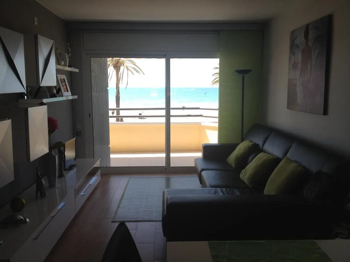 Apartamento Primera Linea de Mar, Cunit