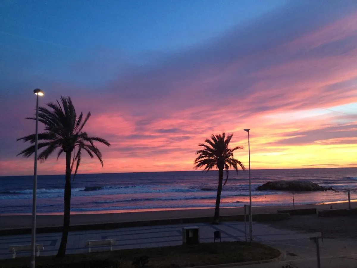 Apartamento Primera Linea de Mar, Cunit